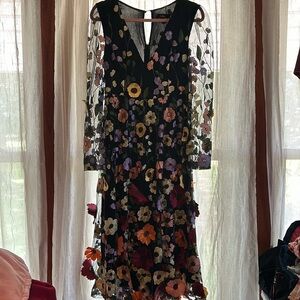 NWOT Lulus Dress
